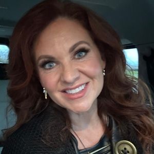 Meet your Posher, Tami